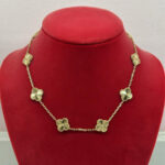 Women's Bracelets & Chains