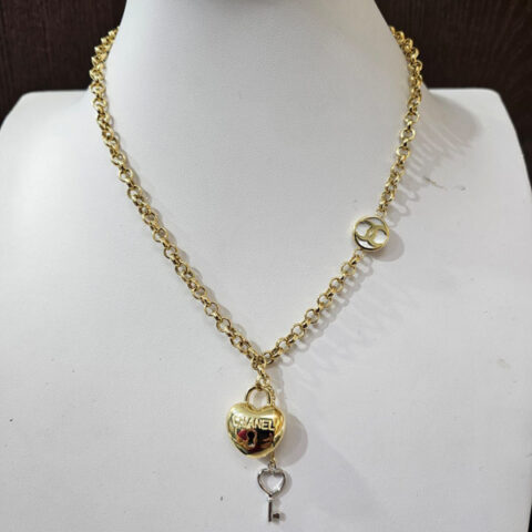 Women's Bracelets & Chains