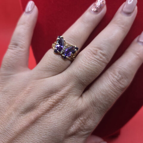 Women's rings